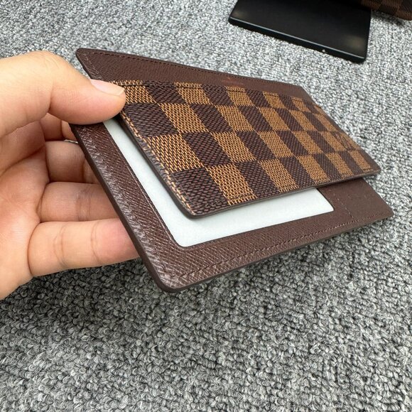 Louis Vuitton Leather Wallet 299-082225 - Picture 13 of 13